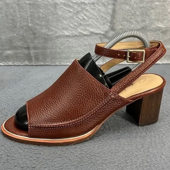 Clarks Tobacco Brown Leather Classy Ankle Strap Sandals Size 7 / 7.5 - Picture 1 of 8